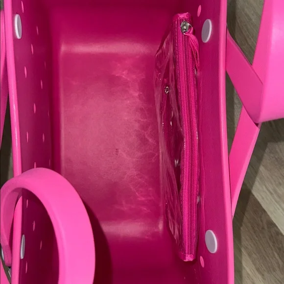Bright Pink Bogg Tote - Picture 3 of 4